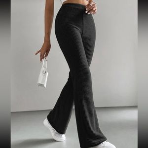 SHEIN EZwear Elastic Waist Flare Leg Pants